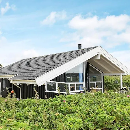 Two-bedroom In Hjorring 1