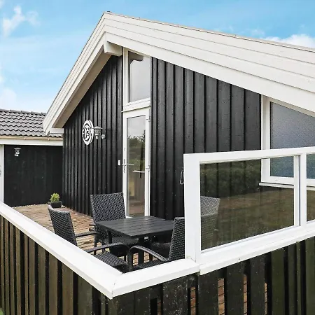 Two-bedroom In Hjorring 1 *